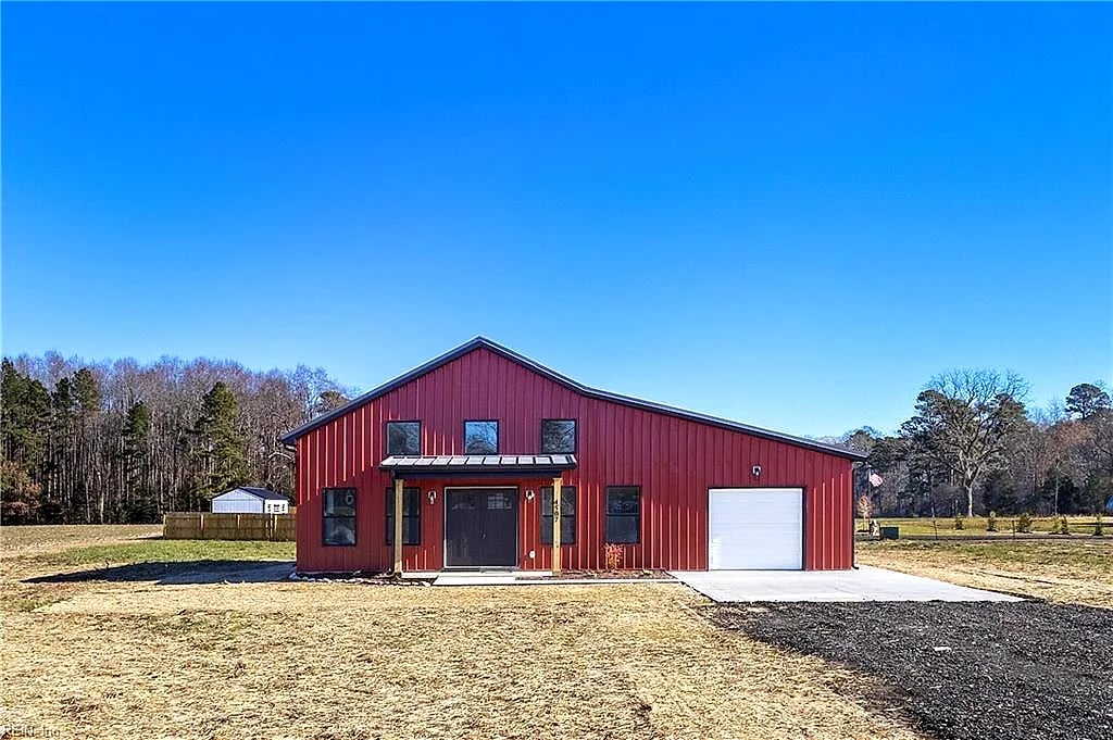 4+AC Wakefield RD, Courtland — 3 bed Residential, 1,350 sqft
