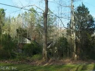 6777 Ware Neck Road, Gloucester VA 23061 - Photo 2