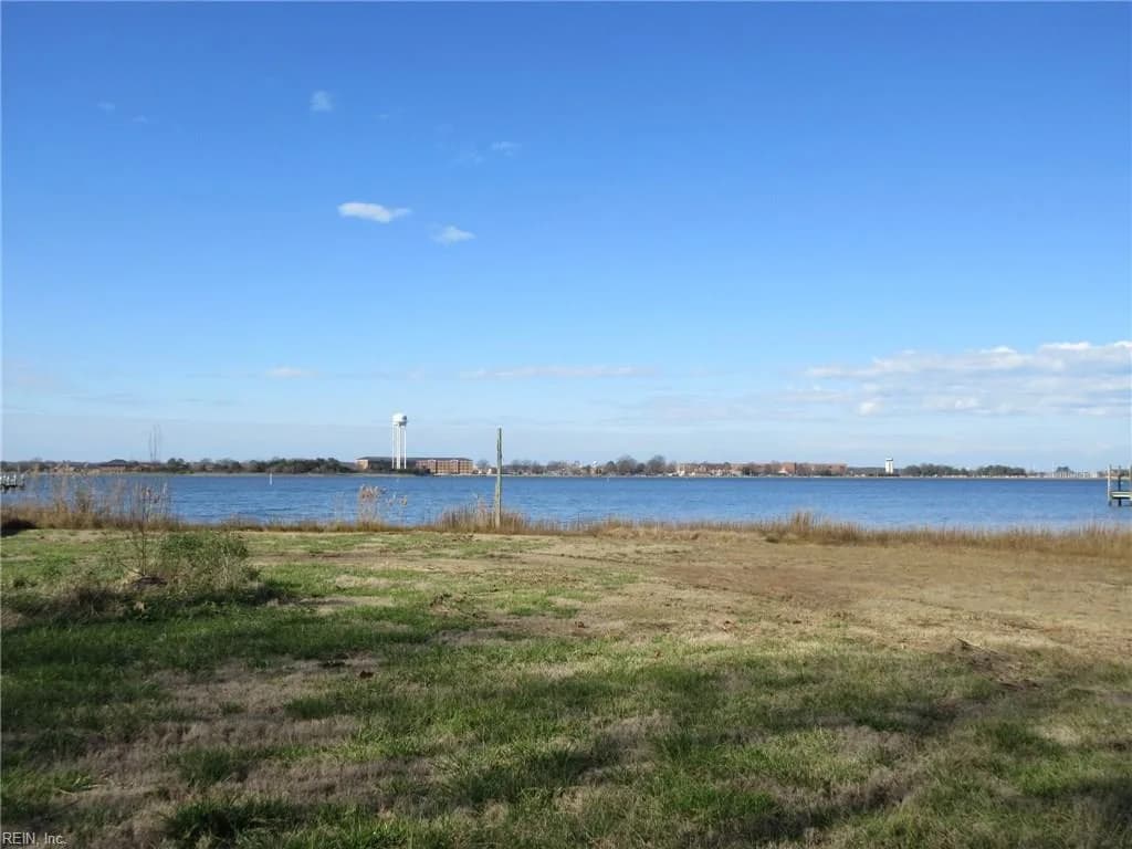 43 Hampshire Drive, Hampton VA 23669 - Photo 3