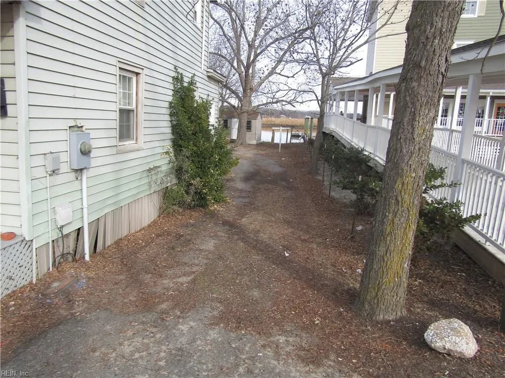 405 S Church Street, Smithfield VA 23430 - Photo 5