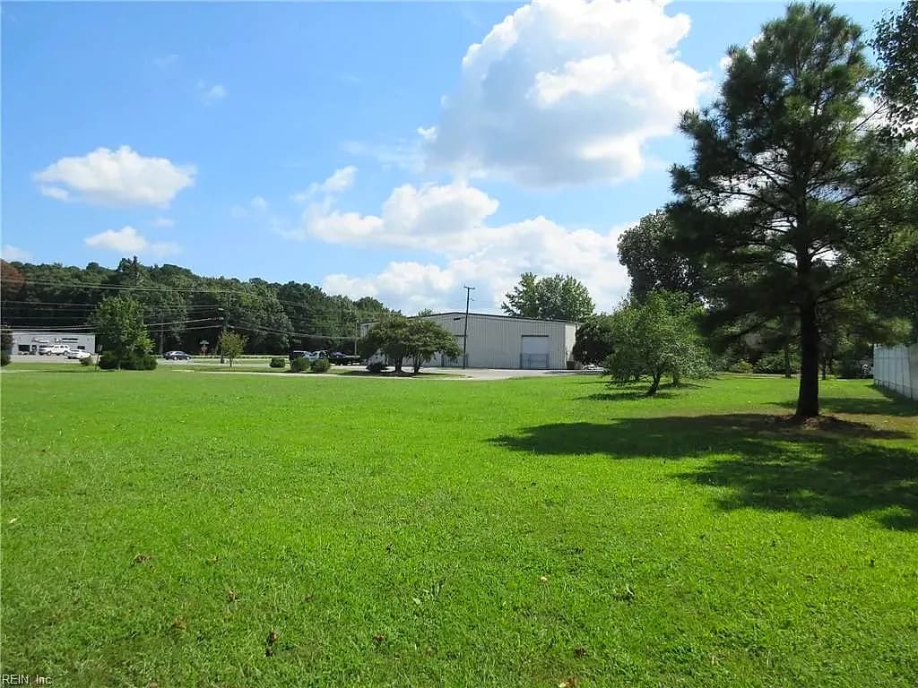 2019 George Washington Memorial Highway, Yorktown VA 23693 - Photo 5
