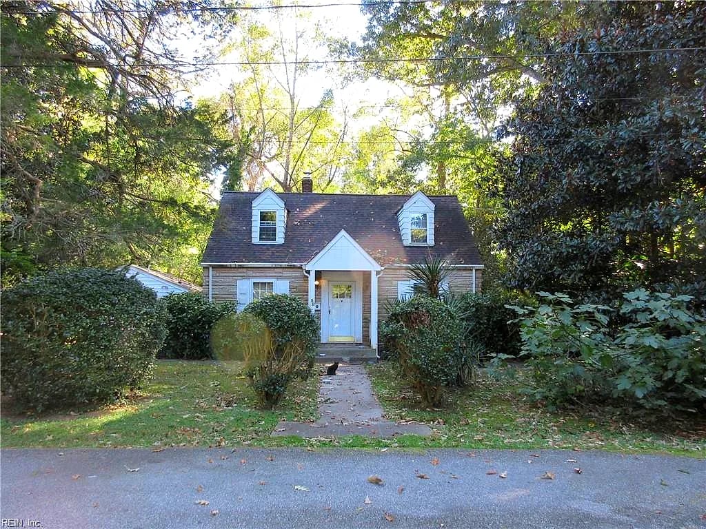 58 Ripley Street, Newport News — 4 bed Residential, 2,000 sqft