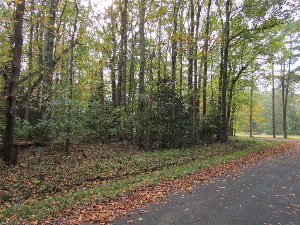 0.33 Powhatan Road, Kilmarnock VA 22482 - Photo 5
