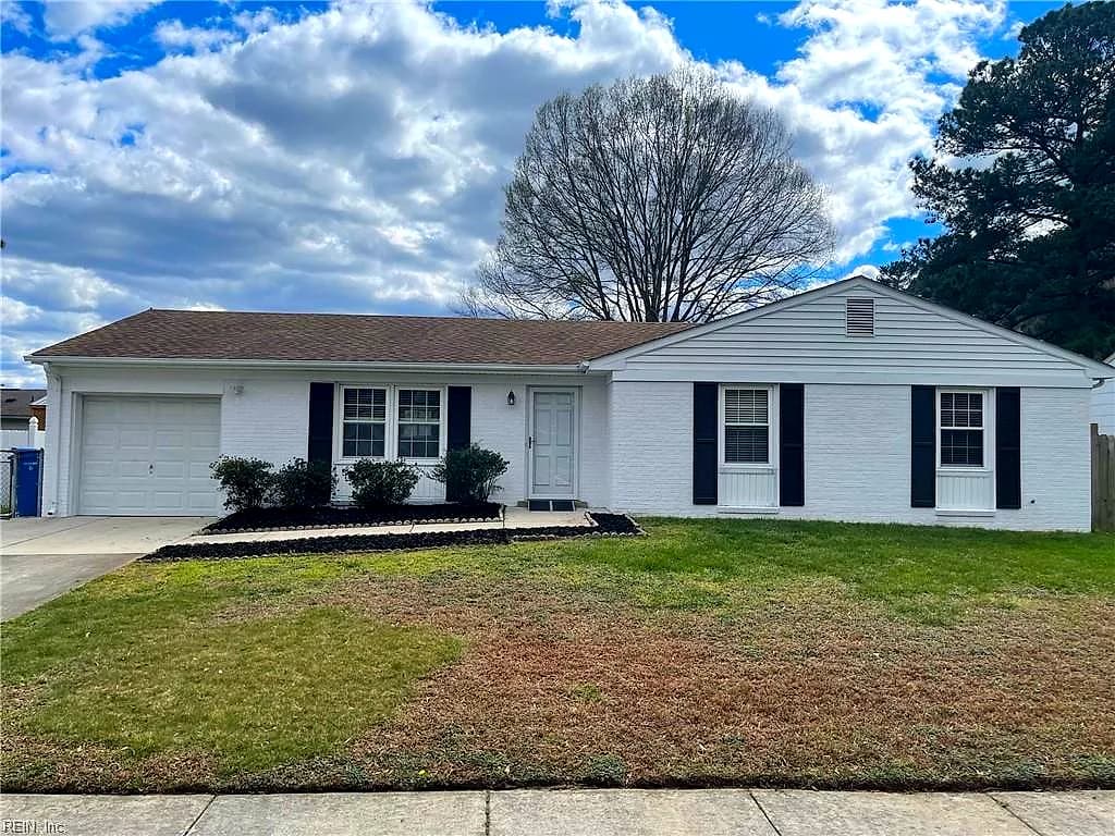 3404 Newport Drive, Chesapeake VA 23321 - Photo 2