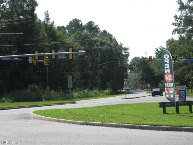 413 Centerville Turnpike N, Chesapeake VA 23320 - Photo 3