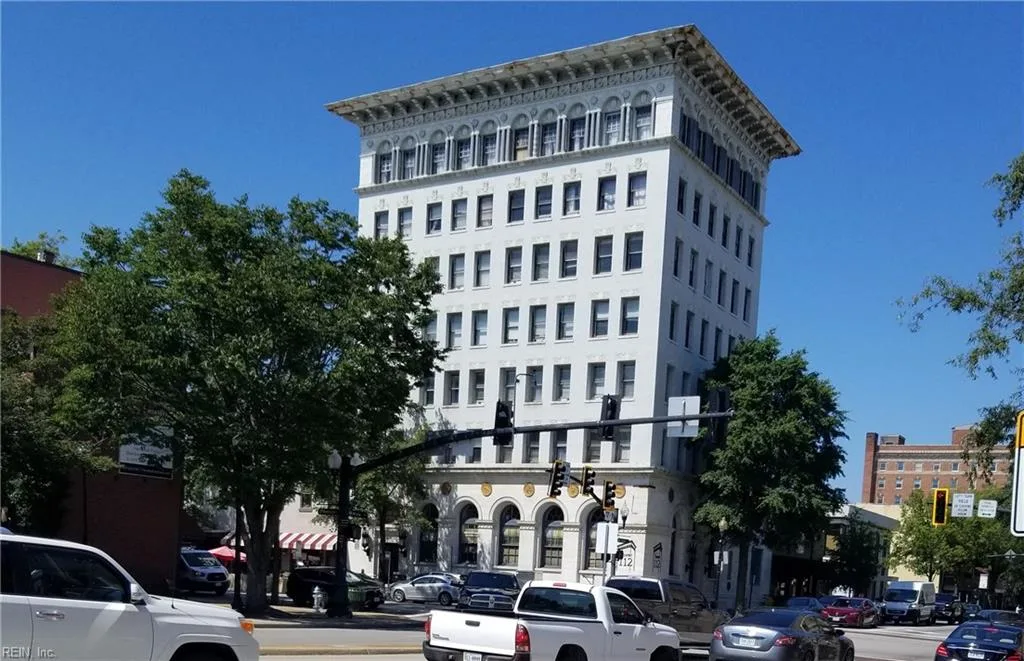 112 W Washington Street, Suffolk VA 23434