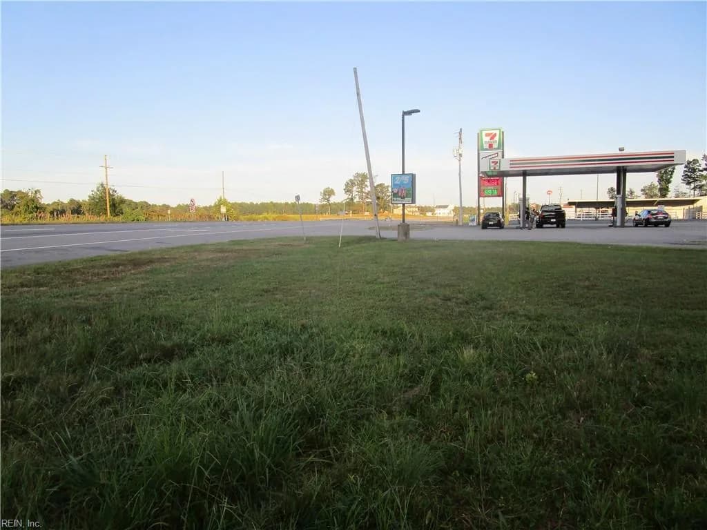 3+ AC Southampton Parkway, Courtland VA 23837 - Photo 4
