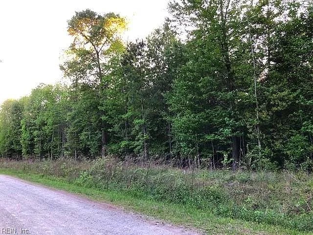 001 Beasley Drive, Gloucester — Land and Farms
