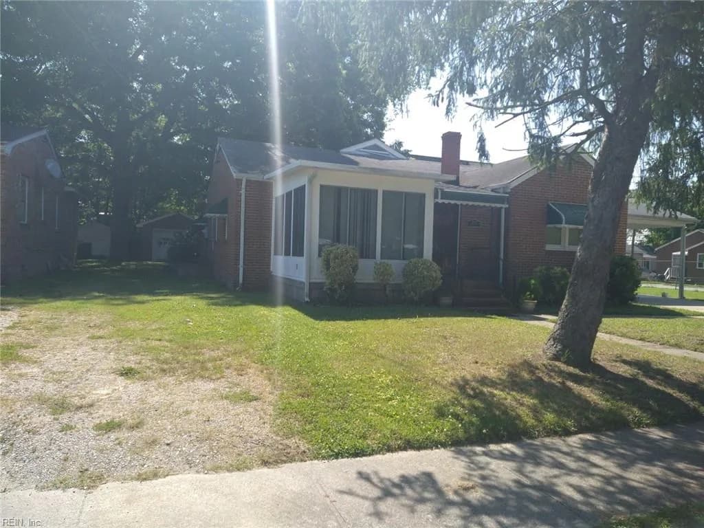212 Saint James Avenue, Suffolk VA 23434 - Photo 4
