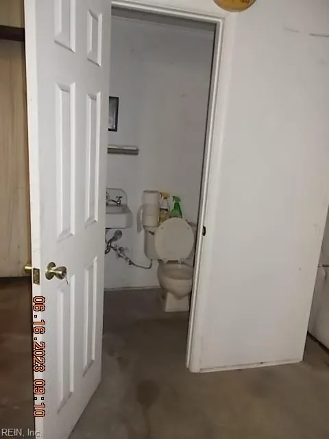 125 Sachs Avenue, Franklin VA 23851 - Photo 5