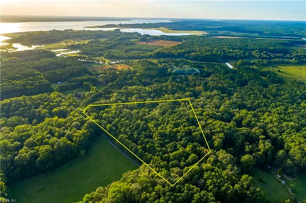 00 Island Road, Gloucester — Land and Farms