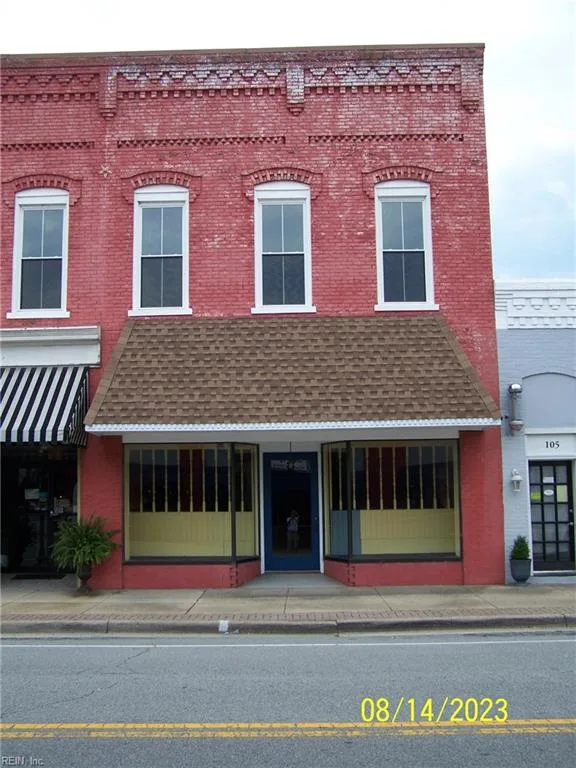 103 N Main Street, Franklin VA 23851