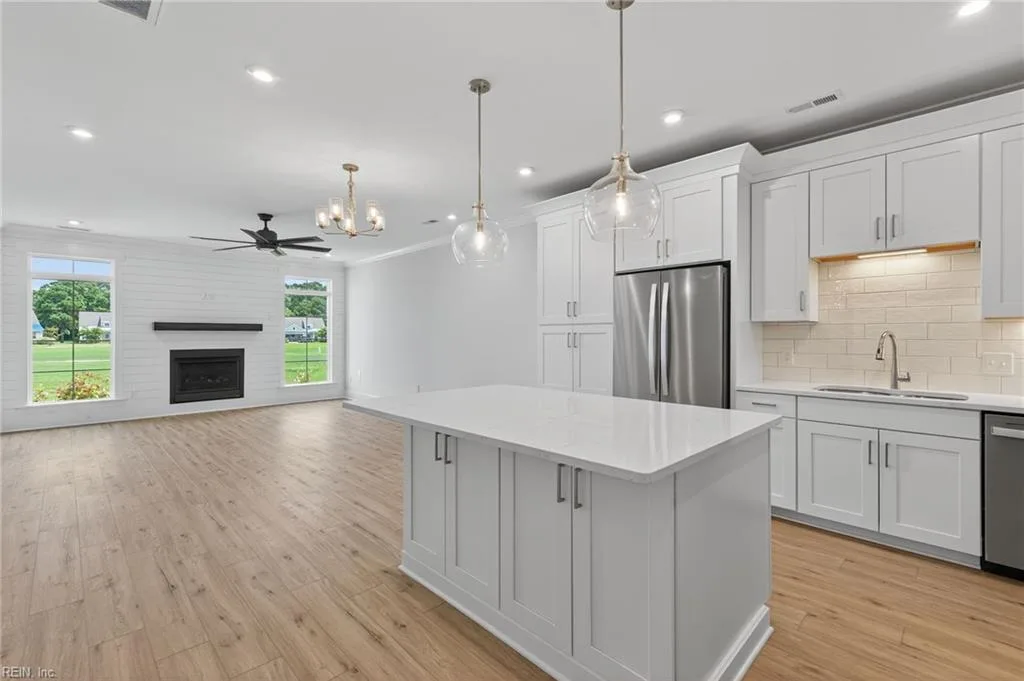 812 Turnberry Arch, Cape Charles VA 23310 - Photo 4