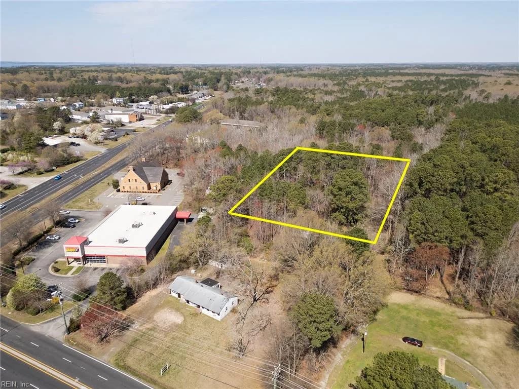 7511 Guinea Road, Hayes VA 23072 - Photo 3