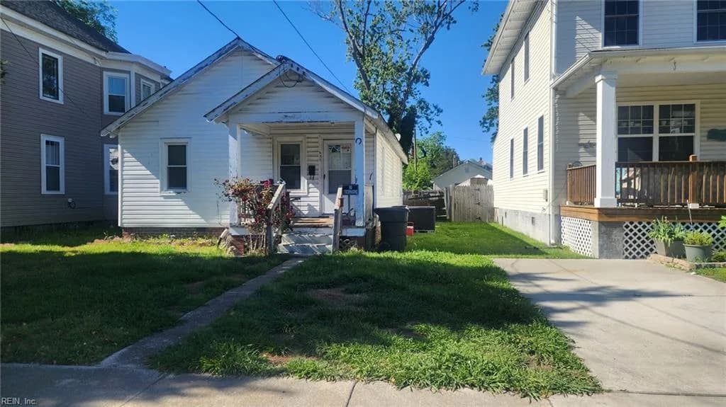 430 Newport News Avenue, Hampton VA 23669 - Main photo