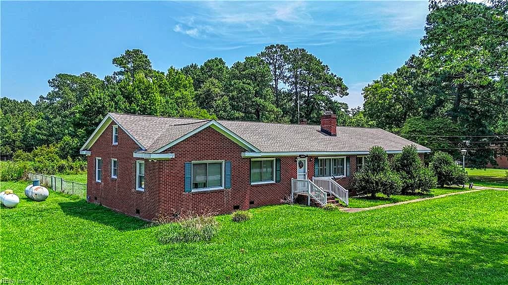 3309 Guinea Circle, Hayes VA 23072 - Main photo