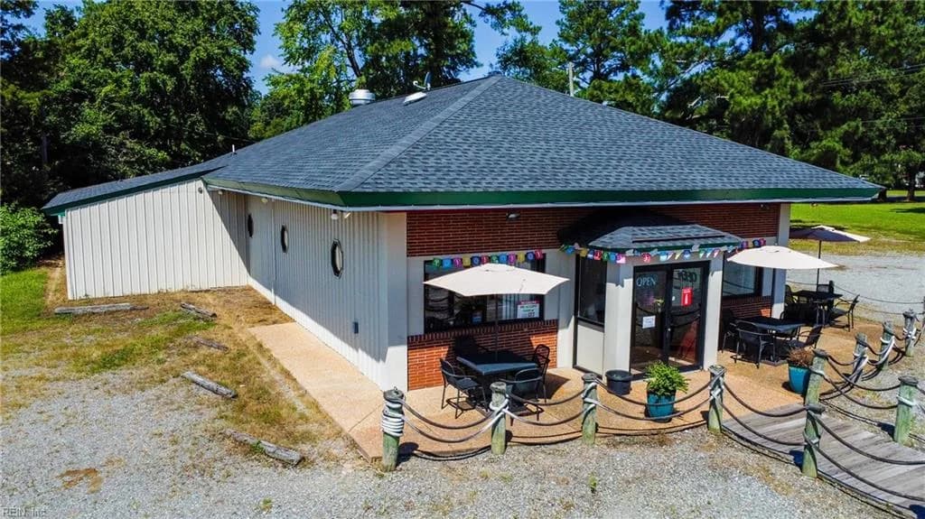 6870 Main Street, Gloucester VA 23061 - Photo 5
