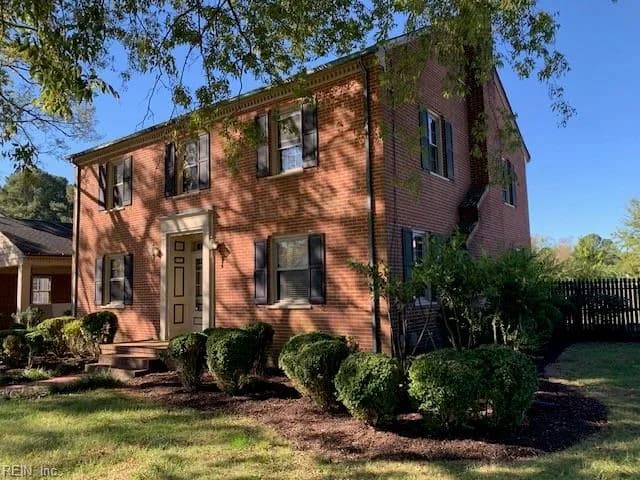 32 N Court Street, Windsor VA 23487 - Photo 5