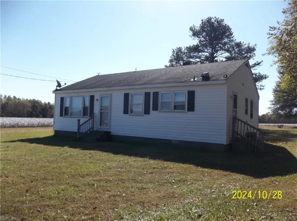 13556 White Meadow Road, Boykins VA 23827 - Photo 3
