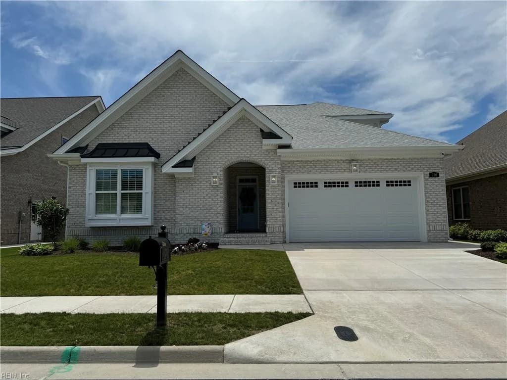 301 Lomond Loop #24, Chesapeake VA 23322 - Photo 3