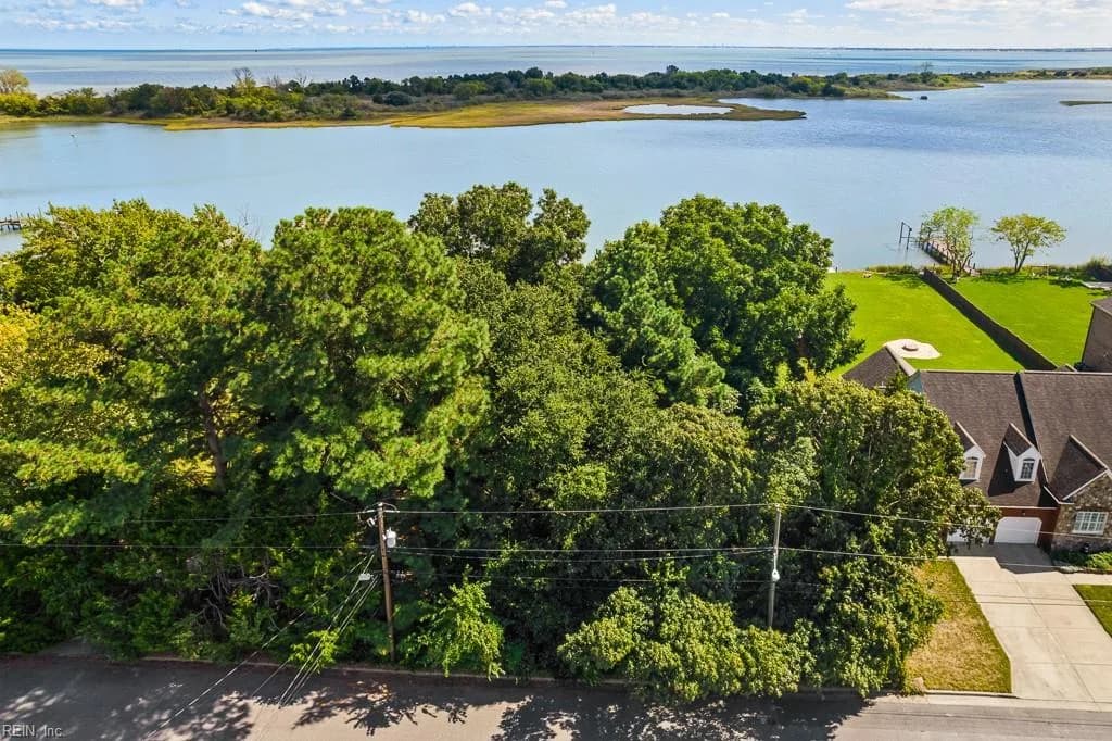17 Seaview Drive, Hampton VA 23664 - Photo 5