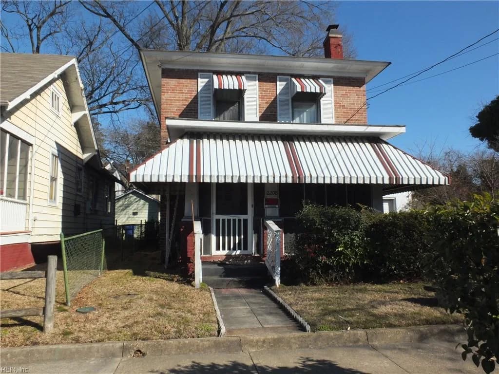 2208 Roanoke Avenue, Newport News VA 23607 - Main photo