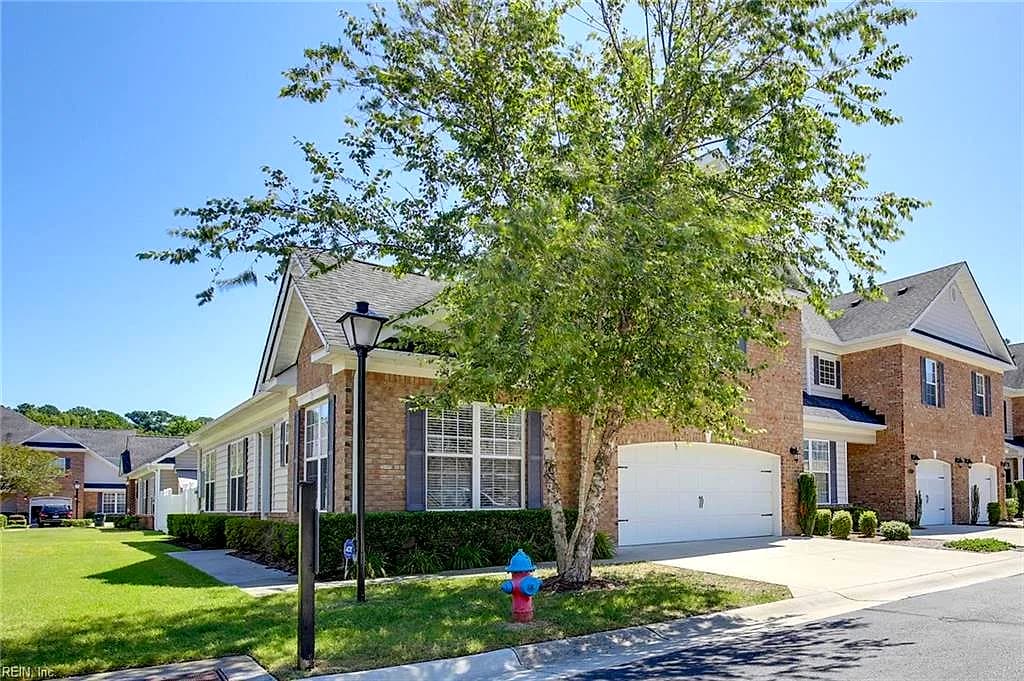 1328 Abelia Way, Virginia Beach VA 23454 - Photo 2