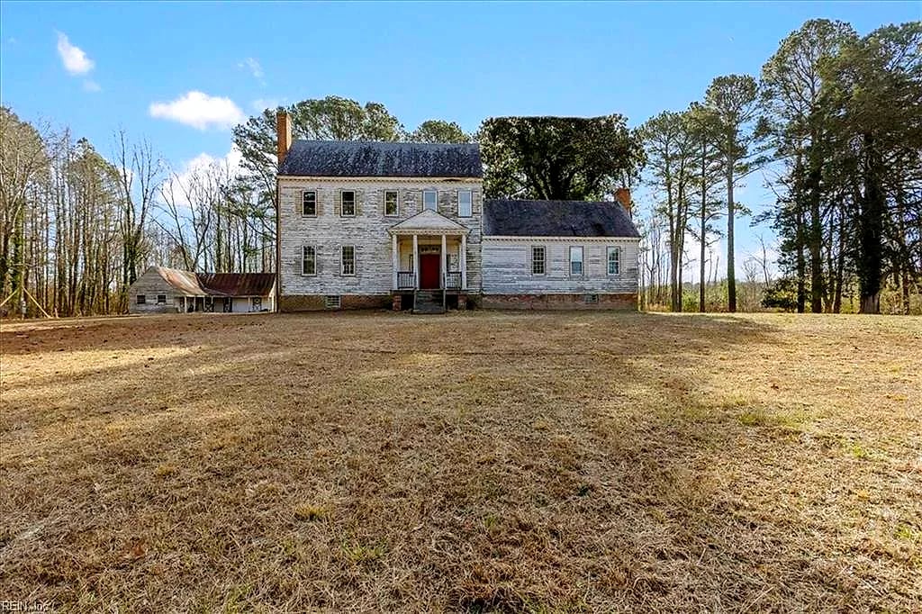 13894 Rolfe Highway, Surry — 4 bed Residential, 2,644 sqft