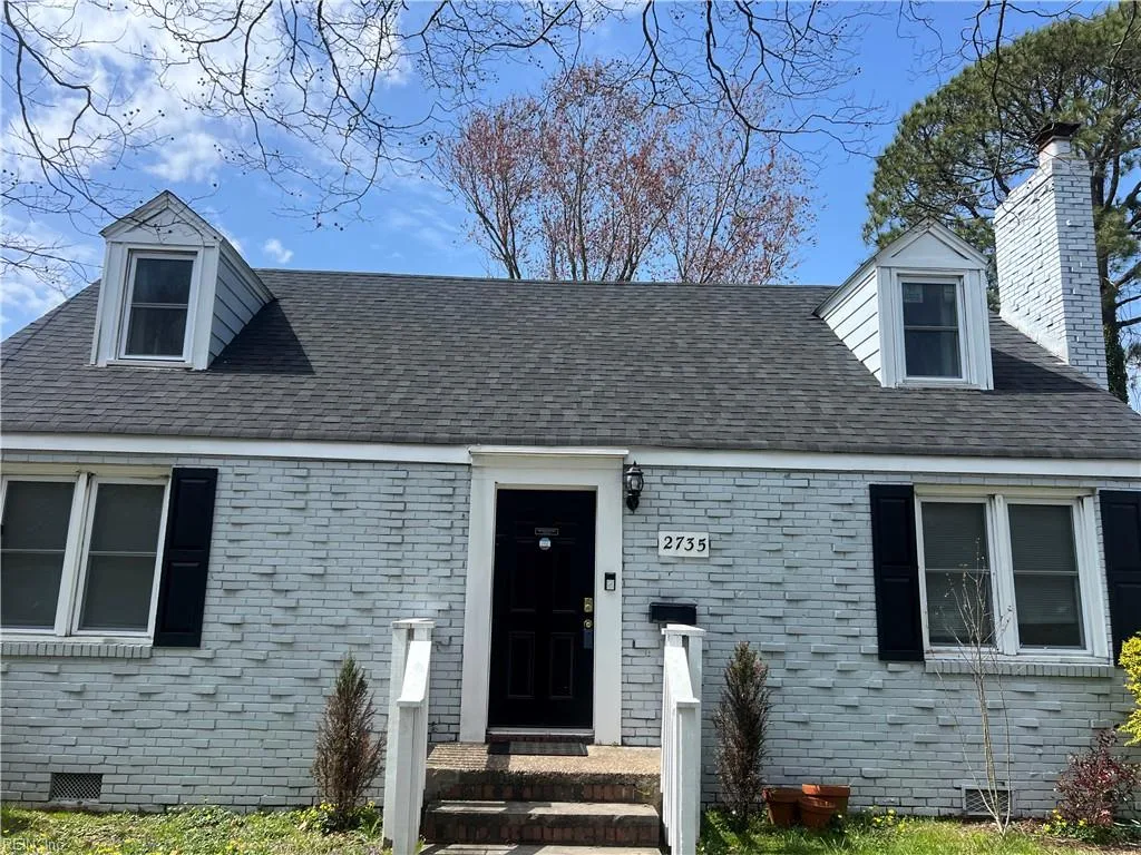 2735 Keller AVE