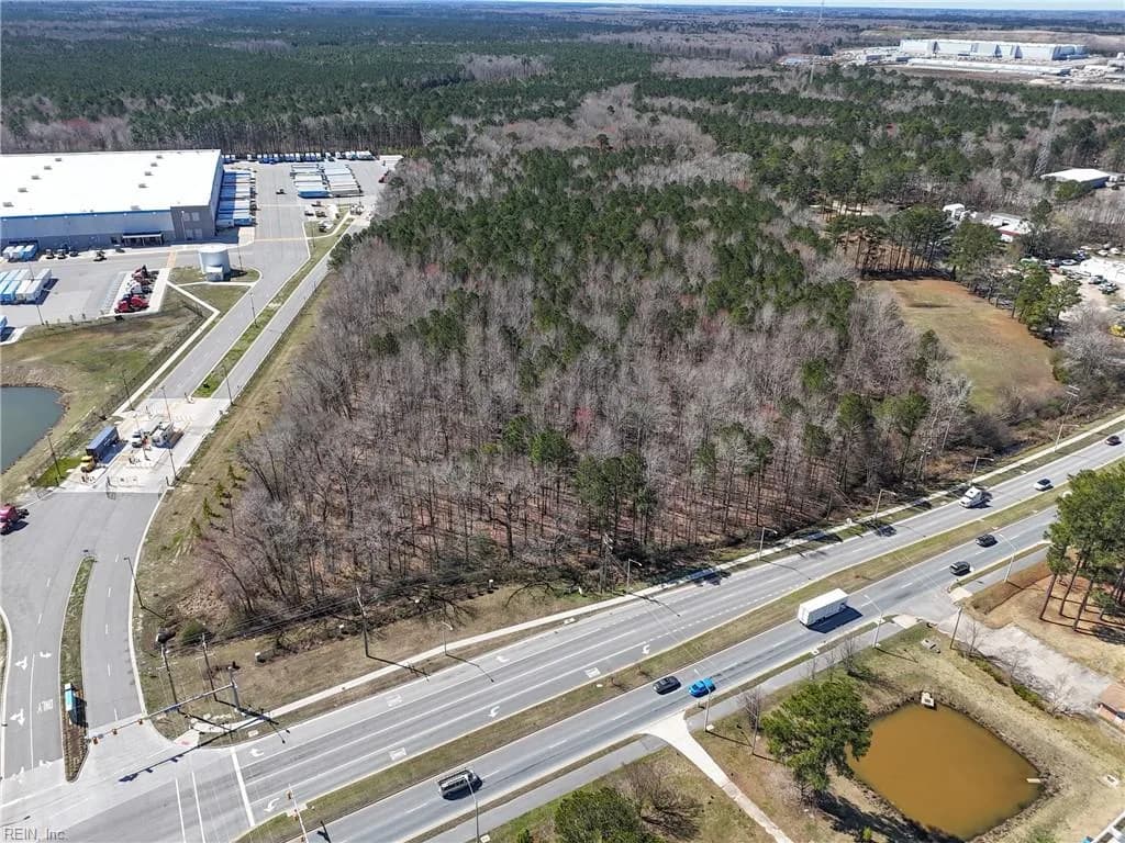 2133 Portsmouth BLVD, CHESAPEAKE VA 23321 - Photo 2