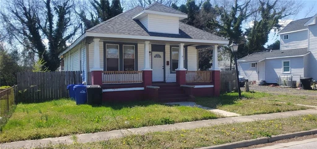 1415 Summit AVE, PORTSMOUTH VA 23704