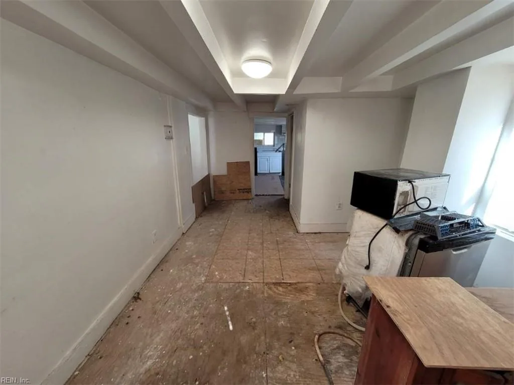 15 N Hope ST, HAMPTON VA 23663 - Photo 5