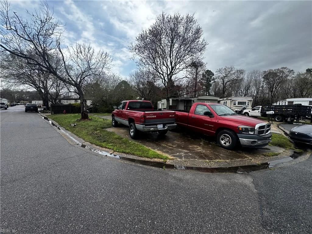 1268 Hawk AVE, VIRGINIABEACH VA 23453 - Photo 3