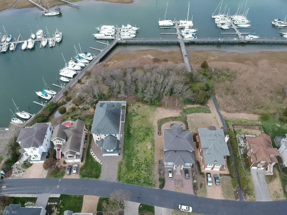 34 Channel LN, HAMPTON VA 23664 - Photo 4
