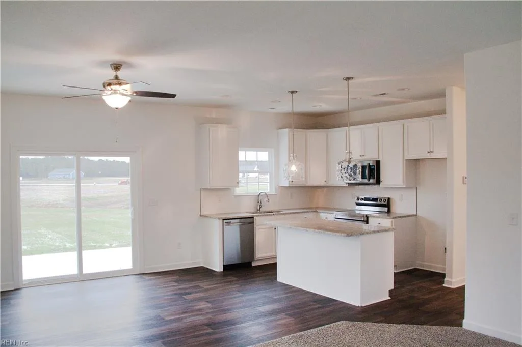 110 Yadkin DR, SHAWBORO NC 27973 - Photo 4