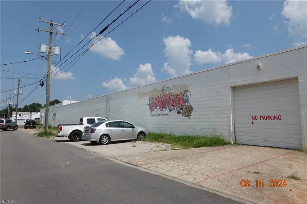 9616 Hosier ST, NEWPORTNEWS VA 23601 - Main photo