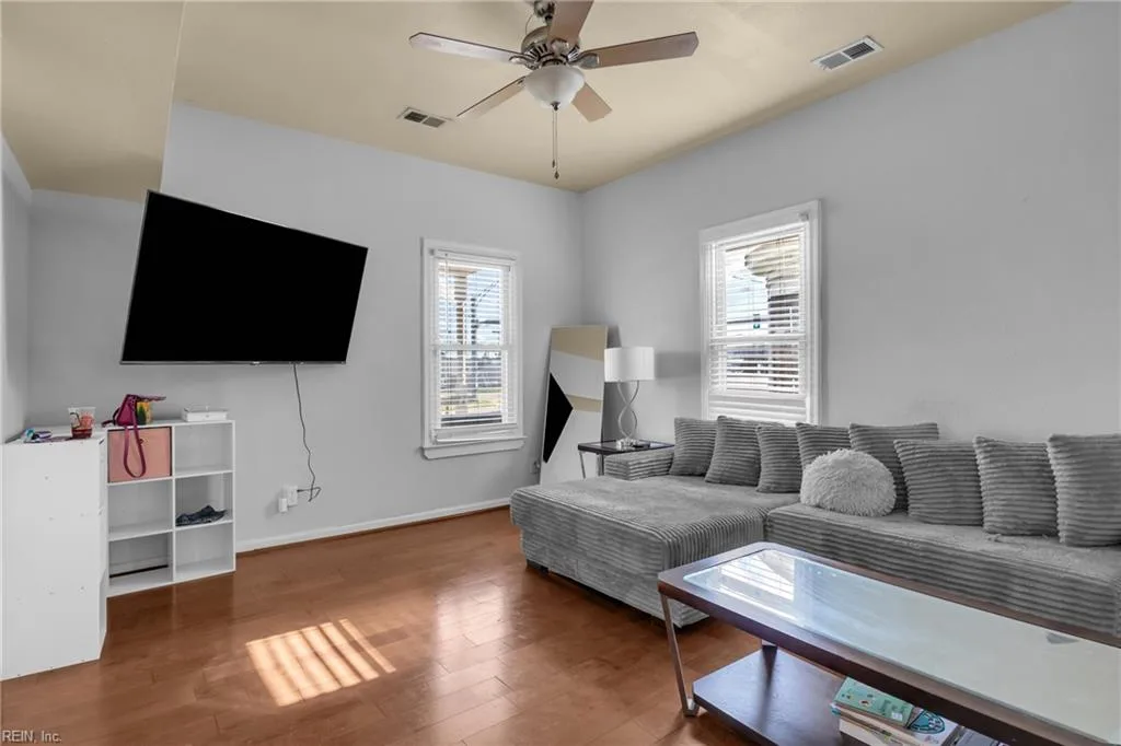 2020 County ST, PORTSMOUTH VA 23704 - Photo 5