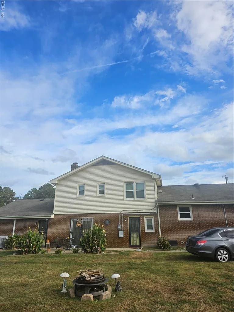 904 Flintfield CRES, CHESAPEAKE VA 23321 - Photo 4