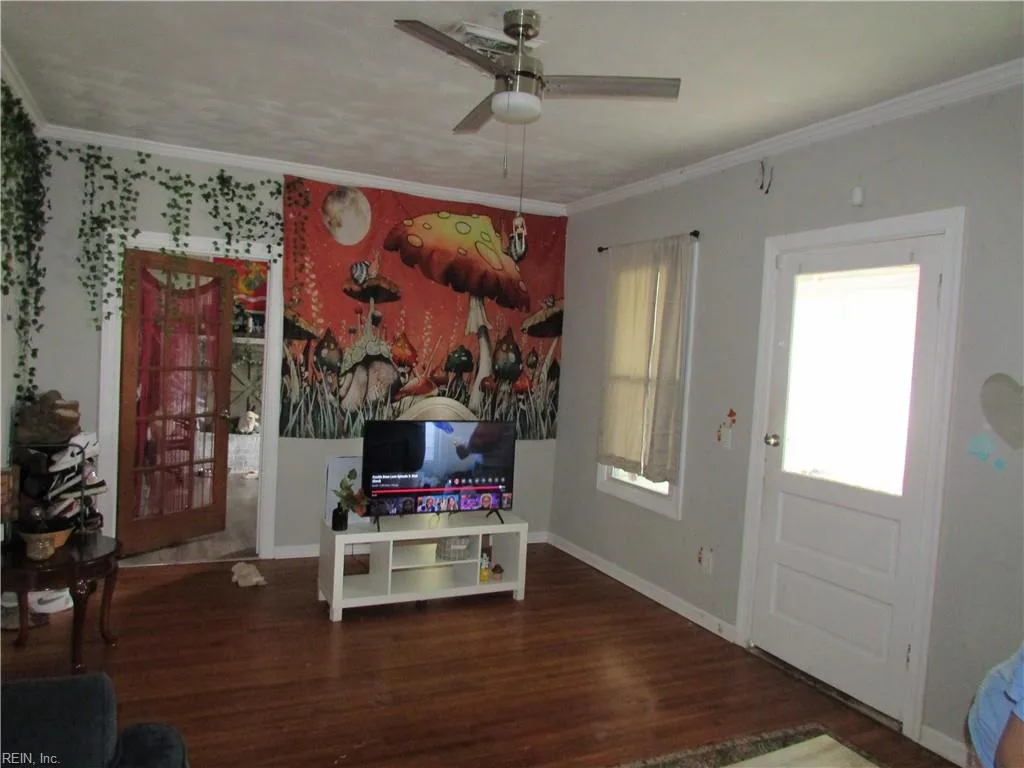 1013 W 36th ST, NORFOLK VA 23508 - Photo 3