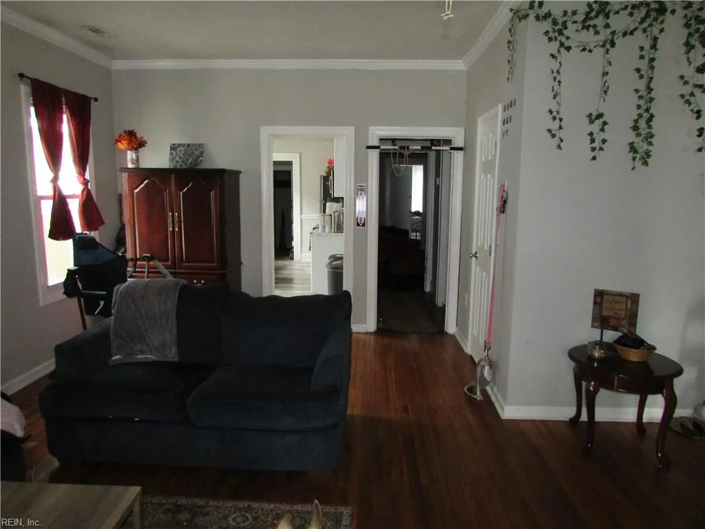 1013 W 36th ST, NORFOLK VA 23508 - Photo 4