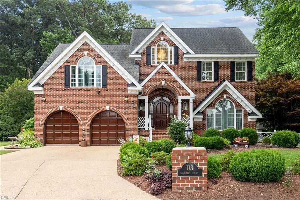 113 Lochmere CT, Yorktown — 4 bed Residential, 3,054 sqft