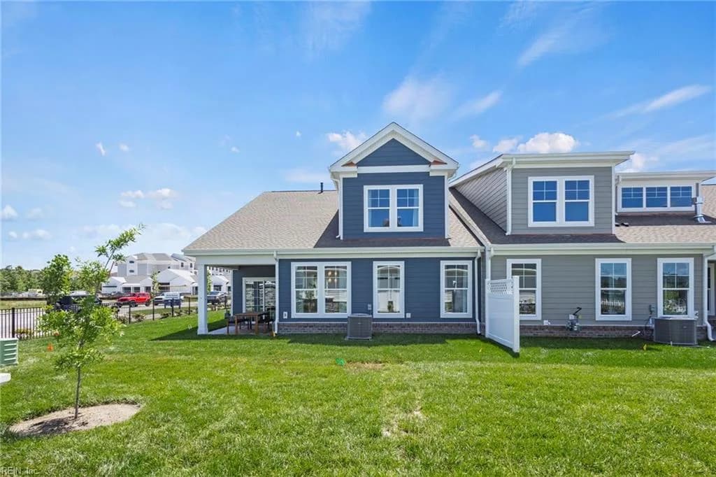 2013 Barton LN, CHESAPEAKE VA 23322 - Main photo