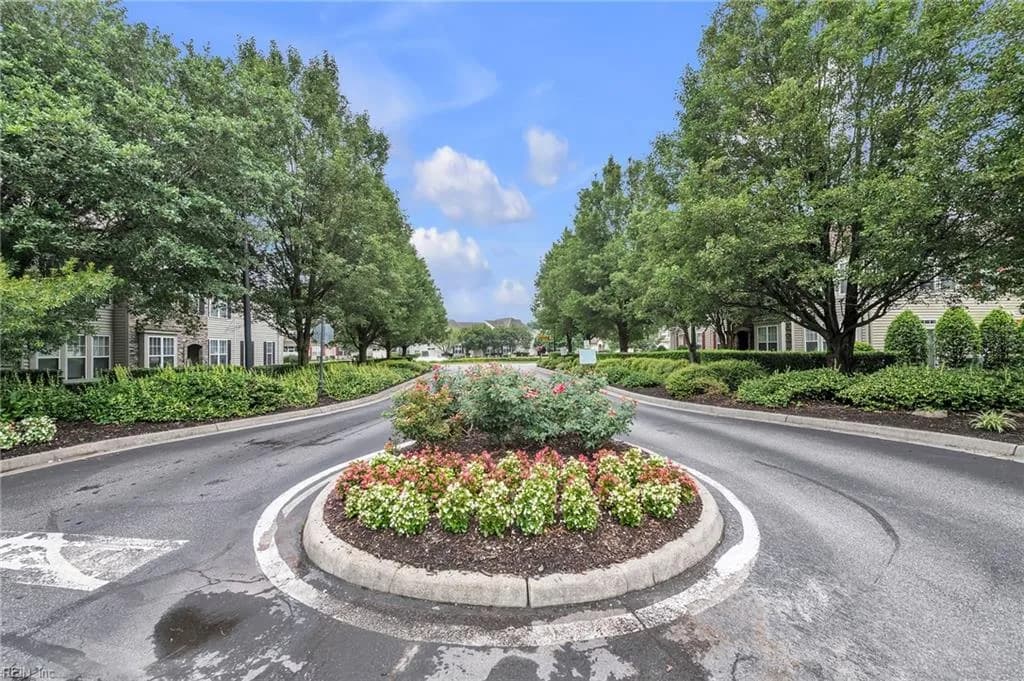 5536 Frog Pond LN, VIRGINIABEACH VA 23455 - Photo 4