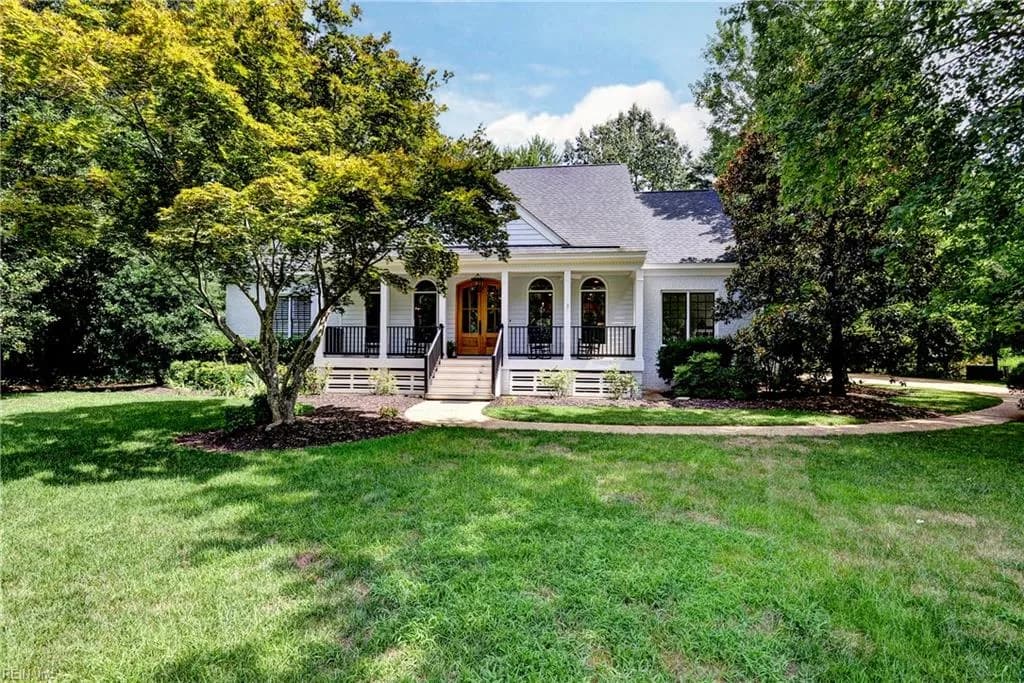 2801 Ann Johnson LN, WILLIAMSBURG VA 23185 - Photo 2