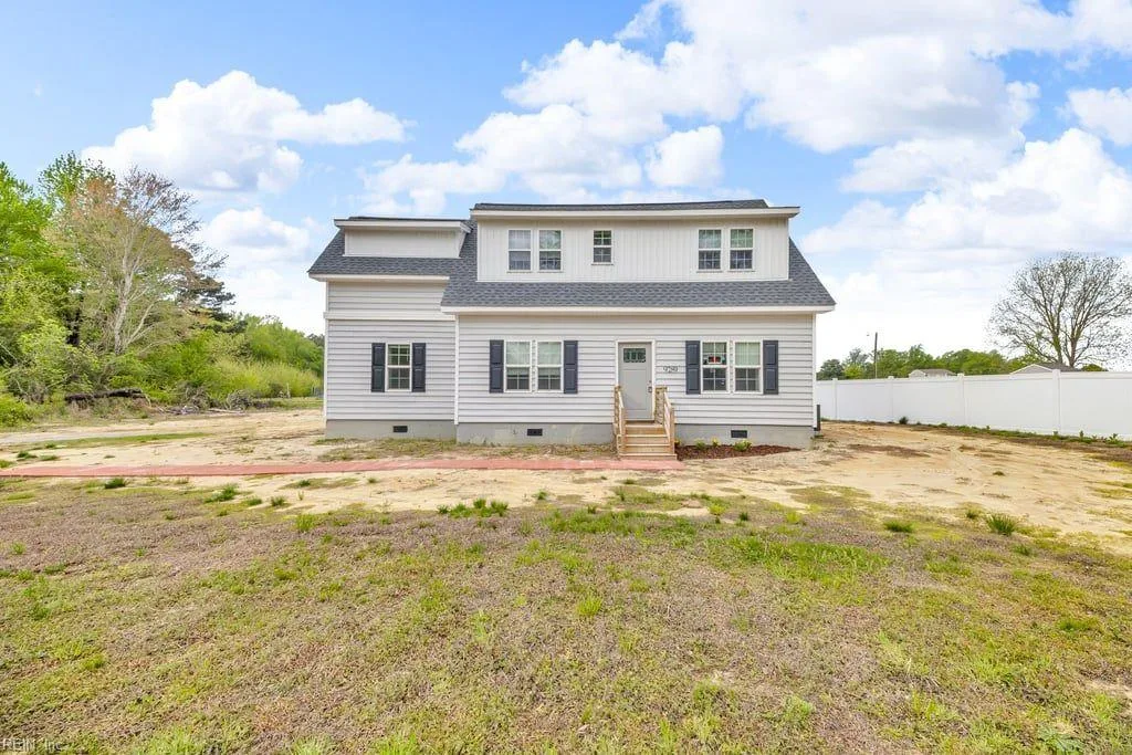 9289 Gates RD, SUFFOLK VA 23437