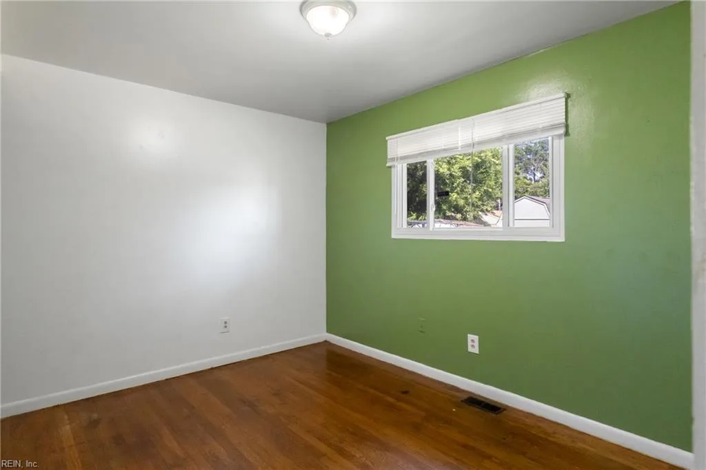 702 New Bern AVE, HAMPTON VA 23669 - Photo 5