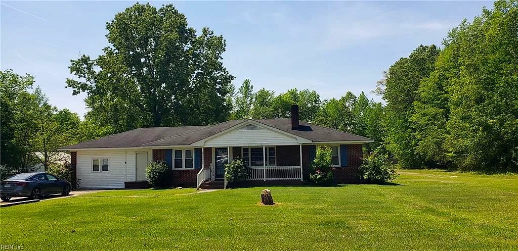 15256 Whitehead RD, Branchville — 3 bed Residential, 1,985 sqft