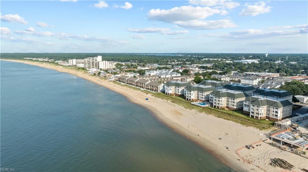 2425 Ocean Shore CRES #201, VIRGINIABEACH VA 23451