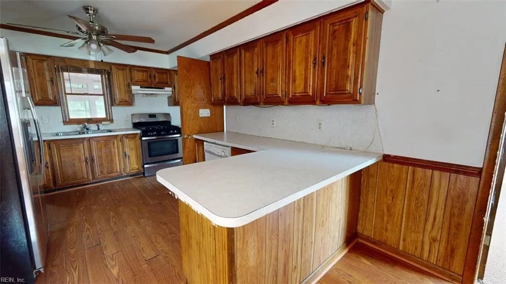 5106 Hazelwood RD, HAMPTON VA 23605 - Photo 4