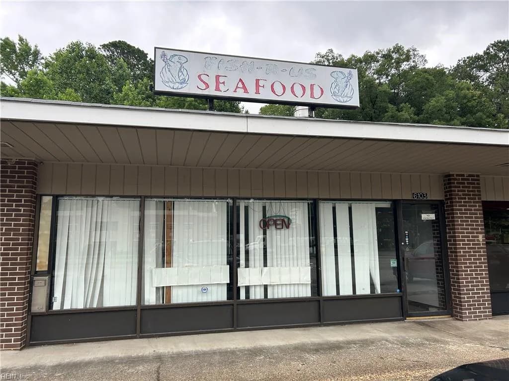 6103 George Washington Memorial HWY, GLOUCESTER VA 23061 - Photo 2
